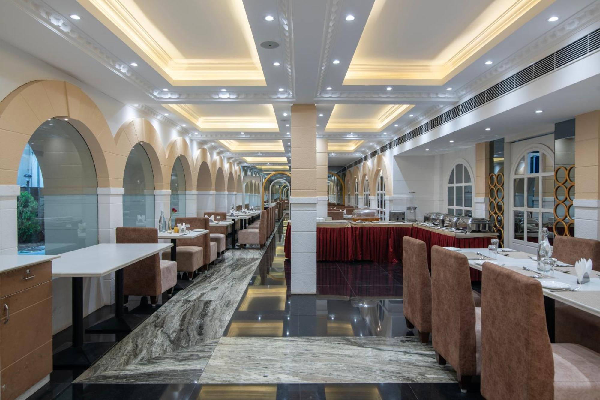 העיר בנגלור Hyde Park Hotel מראה חיצוני תמונה